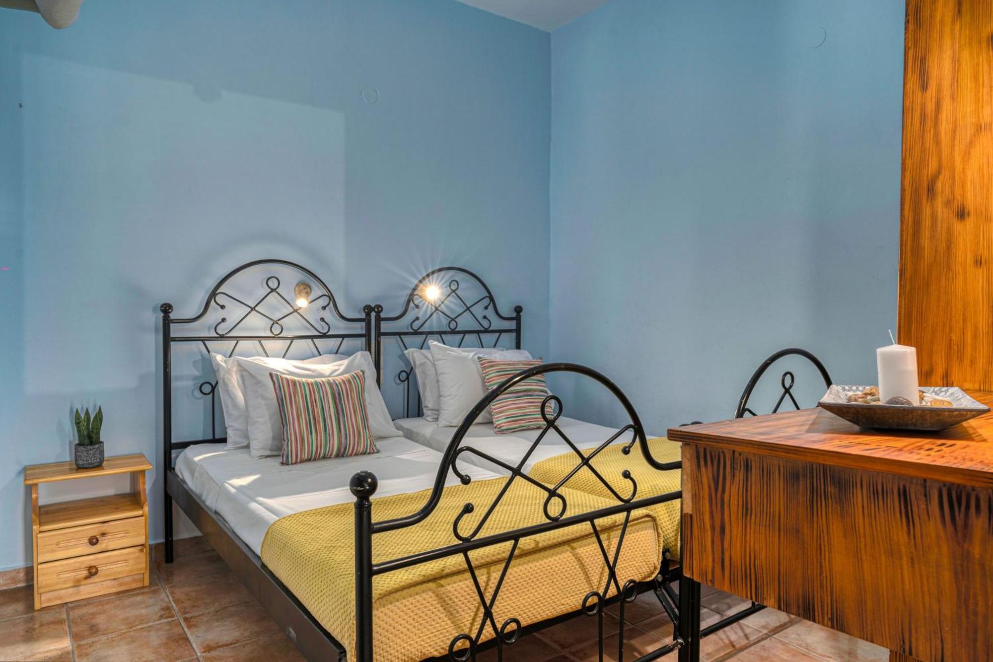 Anatoli Apartments - Tranquil Location & Stunning Views, By Zantewize Marathias  Номер фото